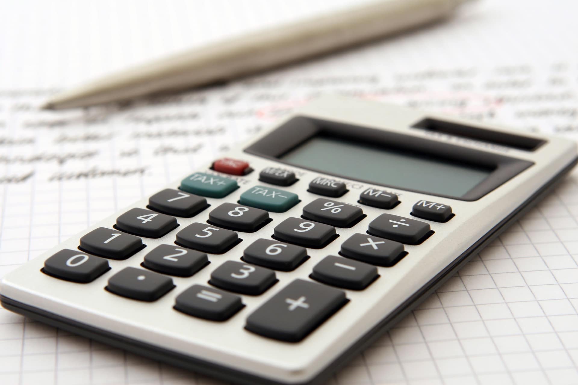 Life After College: 5 Financial Tips for College Grads