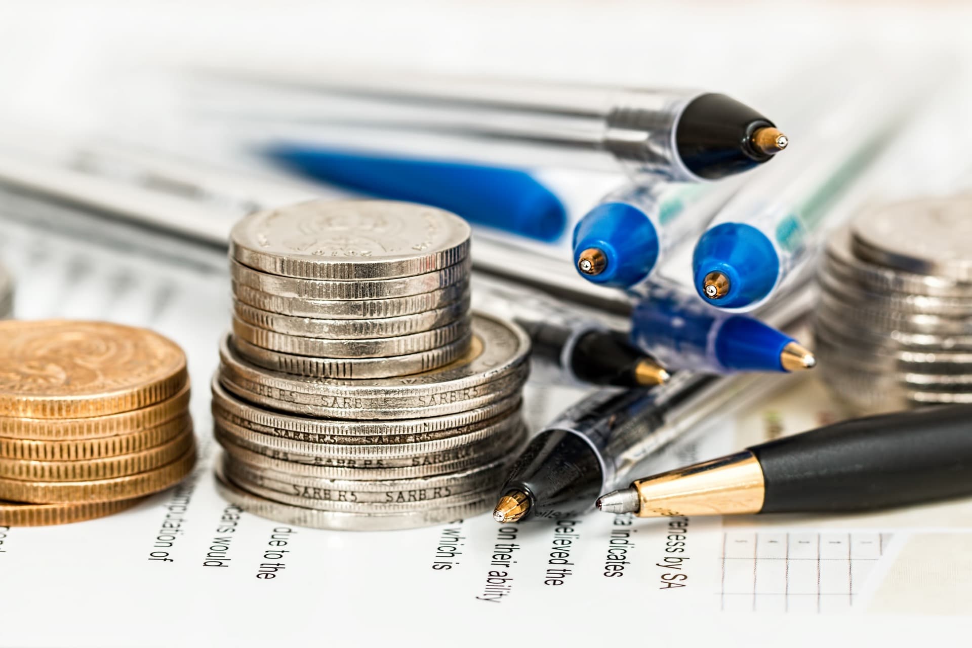How to Manage Your Money in Your Twenties