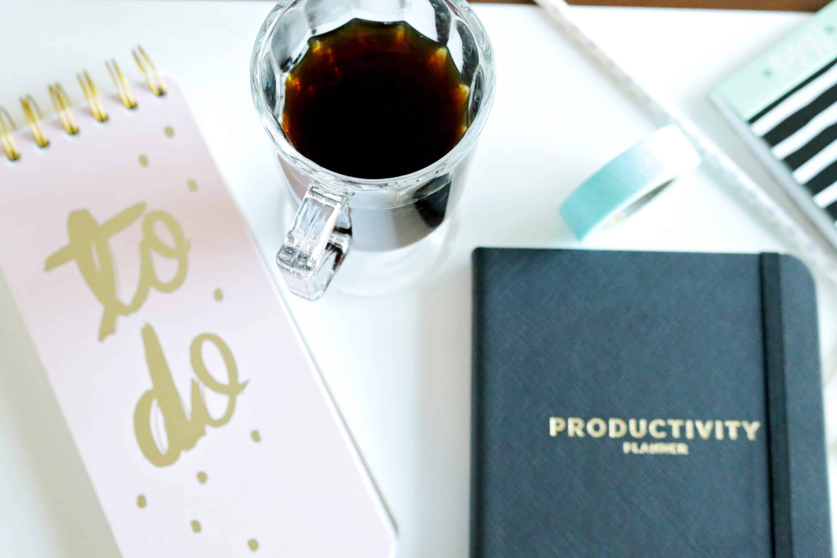 Time Management: How To Create an Extra 15 Minutes Per Day To Grow Your Business