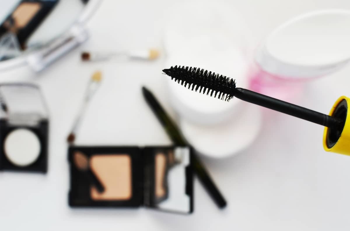 9 Ways to Avoid Looking Tired at Work