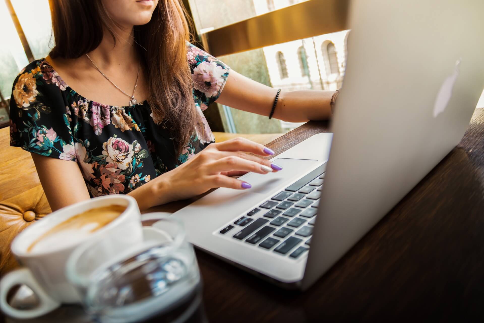 Motivate Your Employees in 4 Easy Steps Motivate Your Employees in 4 Easy Steps