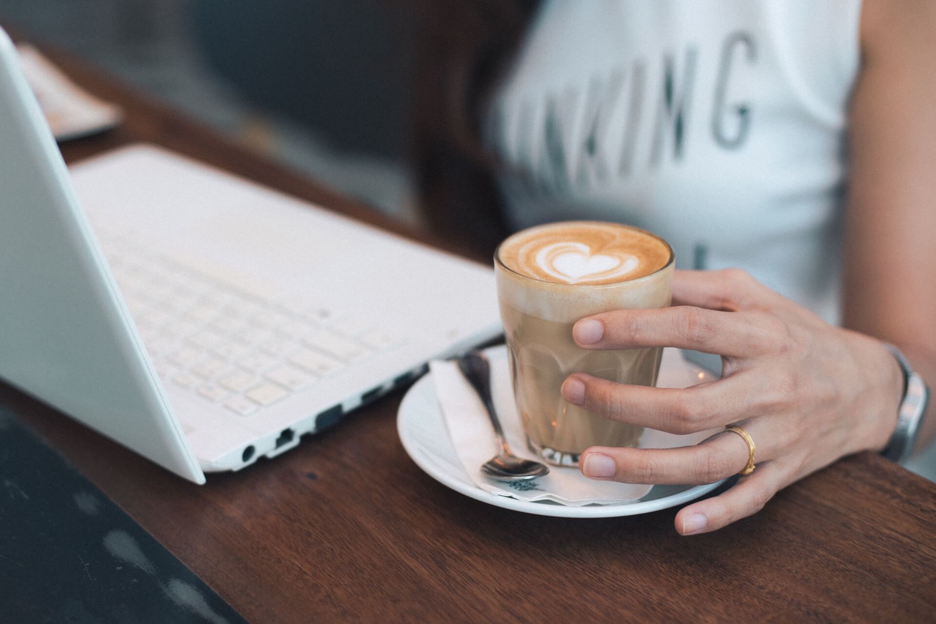 Sit Up Straight and Relax! Productivity Tips for Digital Nomads Sit Up Straight and Relax! Productivity Tips for Digital Nomads