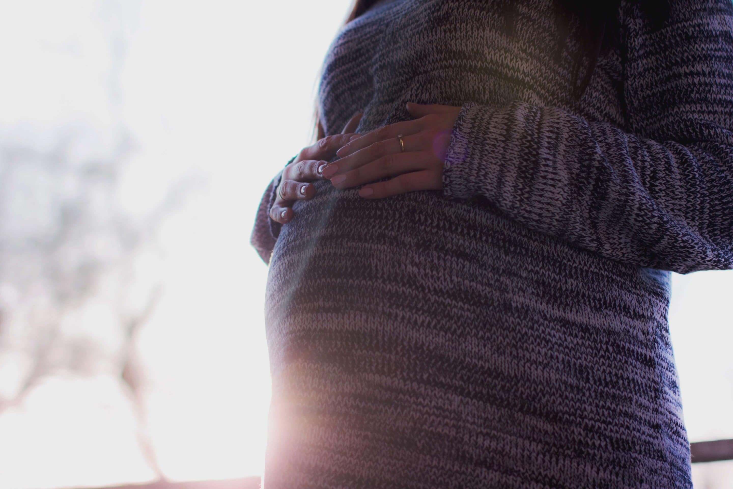 5 Ways To Manage Work Stress During Pregnancy
