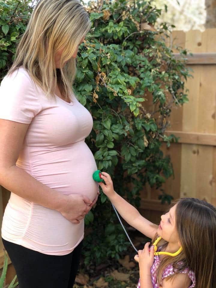 Anna, Mila and baby 2