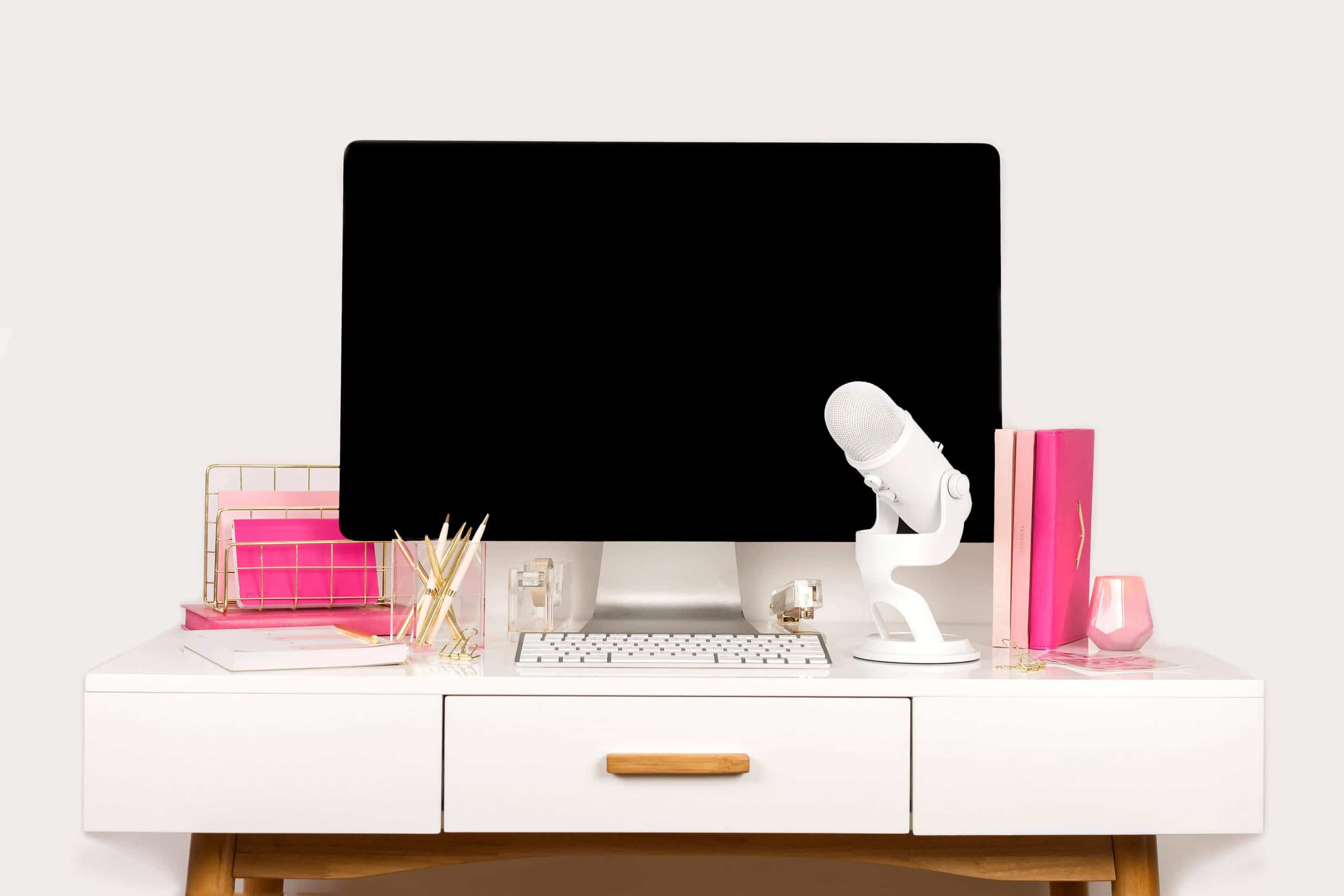 Pink Desktop in Creating content 15 How to Stay Consistent Creating Valuable Content